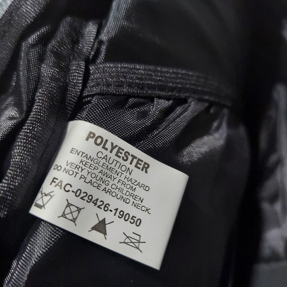 Disney Cruise Line Castaway Club Sling Shoulder Bag Backpack - Picture 3 of 7